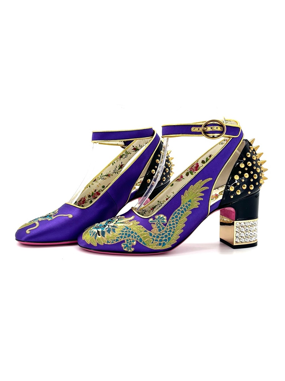 Gucci FW 2017 Caspar Dragon Embroidered Spike Embellished Mary Jane Pumps 37